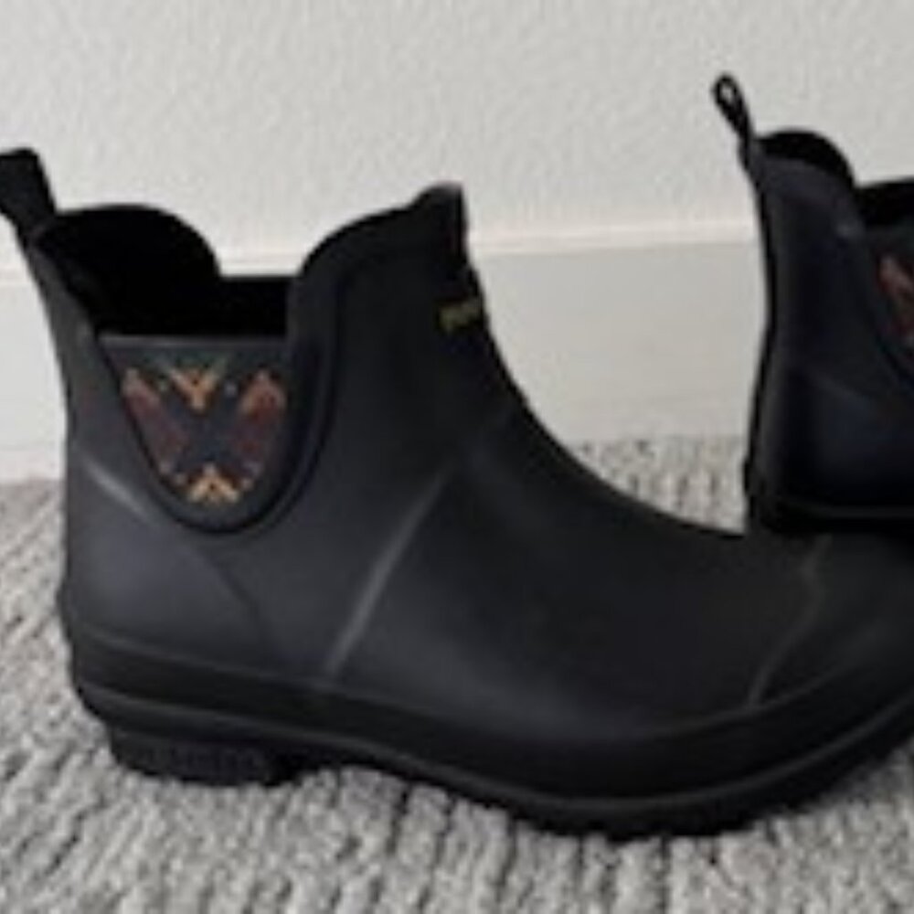 Pendleton short rain boots